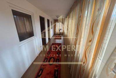 Casă cu 5 camere cu Teren 600 Mp în Rucăr - 8
