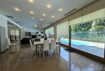 Vila de Lux in apropiere de British School - 2