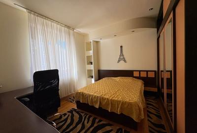 Apartament, 3 camere, 98 mp, semidecomandat, Centru , Zona Scoala Traian - 5