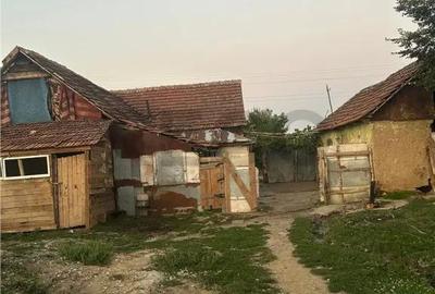 Casă cu 3 camere cu Teren 1133 Mp în Căuașd - 2