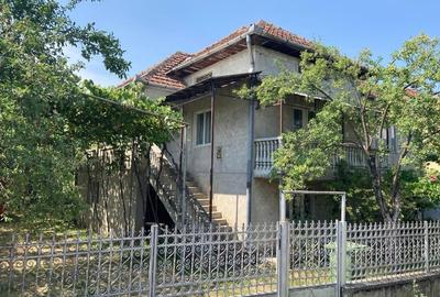 Casă individuală cu 5 camere cu Canalizare în Bătarci - 1