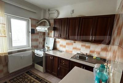 Apartament cu 2 camere semidecomandat în Tineretului