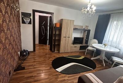 Apartament cu 3 camere semidecomandat în Berceni - 5