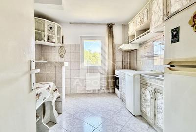 Apartament trei camere decomandat etaj intermediar - 3