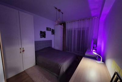 Apartament cu 3 camere decomandat în Cățelu - 3