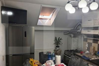 Apartament cu 3 camere decomandat în Buziașului - 3
