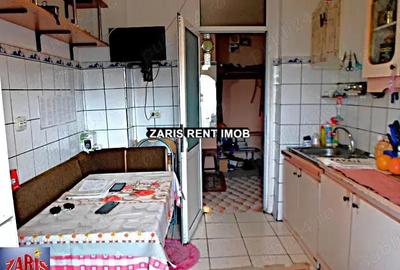 Vanzare apartament 3 camere decomandat in Ploiesti, zona 9 Mai - 5