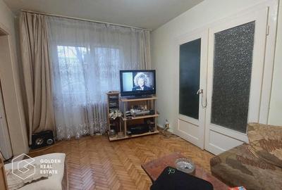 Apartament cu 3 camere nedecomandat, mobilat în Șagului