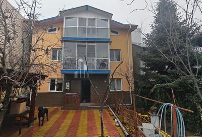 Casă individuală cu 7 camere cu Canalizare în Berceni - 2