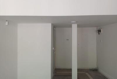 Spațiu comercial, de 45 mp, în Ultracentral