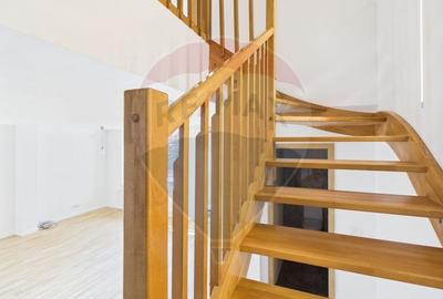 Casă cu 5 camere cu Teren 270 Mp în Corbeanca - 6