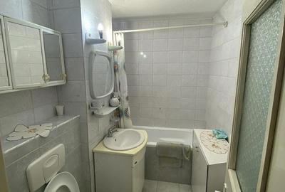 Apartament cu 4 camere decomandat în Carpați 2 - 1
