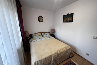 Apartament cu 3 camere semidecomandat, mobilat în P-ța Victoriei - 22