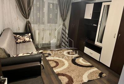 Garsonieră decomandată, mobilată în Olimpia-Stadion