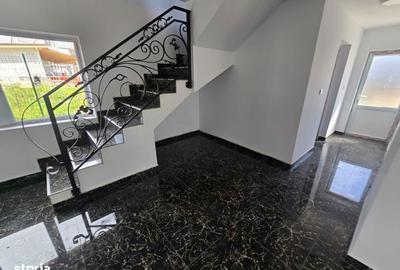 Casă cu 4 camere în Central - 6
