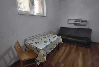 Garsonieră decomandată în 7 Noiembrie - 7