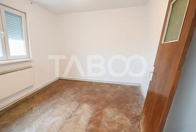 Apartament cu balcon 2 camere si pivnita zona Mihai Viteazul Sibiu - 2