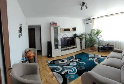 VANZARE APARTAMENT 3 CAMERE | ZONA OBOR - 1