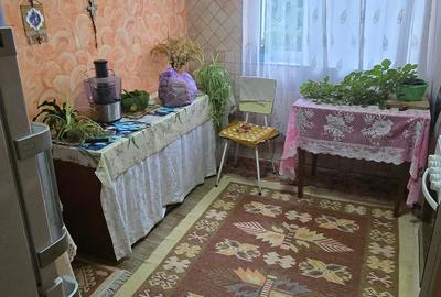 Apartament 4 camere zona Peco Cristal, str.Savenilor - 1