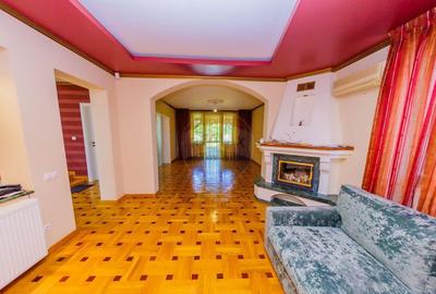 Casa cu 7 camere de vanzare la drumul principal cu 2 in... - 11