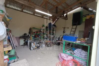 Casa de vanzare in satul Ro?ia cu vedere panoramica spre Mun?ii Fagaras - 2