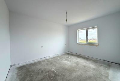 Duplex cu 4 camere cu Canalizare în Moșnița Nouă - 7