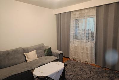 Apartament 4  camere, decomandat,zona Miorita - 7