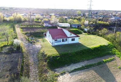 Casă individuală cu 4 camere cu Canalizare în Sud - 17