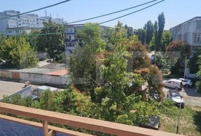 Apartament cu 3 camere decomandat în Bd. Coșbuc