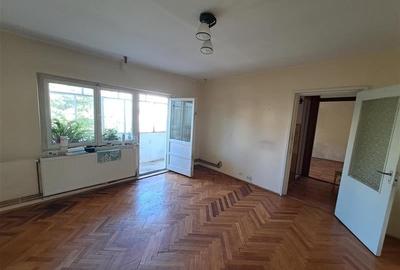 Etaj 2 , 2 camere Matei Basarab centrala proprie - 12