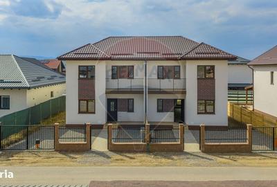 Casă cu 8 camere cu Teren 500 Mp în Hărmanului - 2