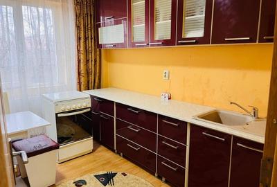 Apartament spatios 2 camere, bloc 2002 – Craiovita Noua, zona Promenada Mall - 6