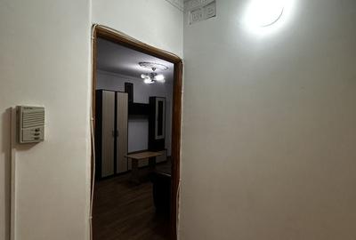 Apartament cu 3 camere decomandat, mobilat în Titan - 9