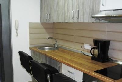 Garsonieră semidecomandată, mobilată în Apărătorii Patriei - 2