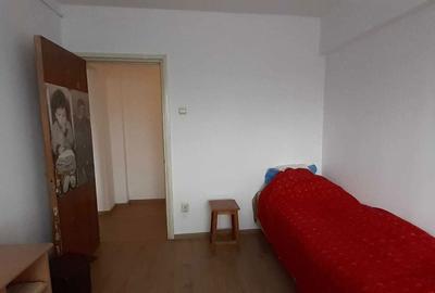 Apartament cu 3 camere decomandat în Gheorghe Doja - 5