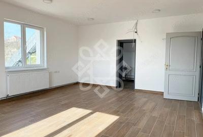 Spațiu comercial, de 318 mp, în Central - 18