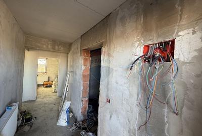 Casă cu 4 camere cu Canalizare în Exterior Vest - 4