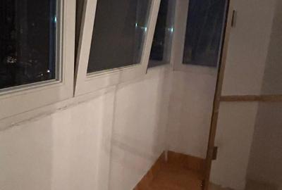 Apartament cu 3 camere decomandat în 1 Mai - 8