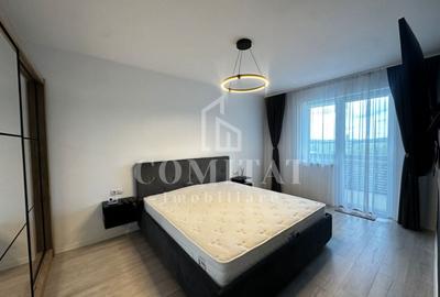 Apartament cu 3 camere semidecomandat, mobilat în Florești - 1