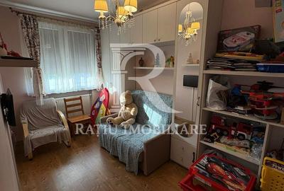 Apartament cu 3 camere decomandat în Decebal - 11