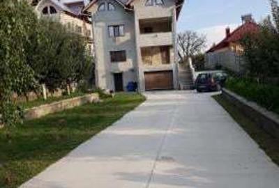 Casă în Central - 3