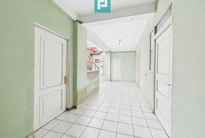 Casă individuală cu 10 camere cu Canalizare în Bucureștii Noi - 15