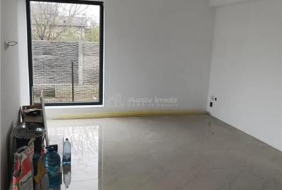 Casă cu 4 camere cu Teren 400 Mp în Buda - 11