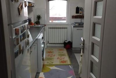 Apartament cu 4 camere decomandat, etaj 1, zona Pacurari - 3