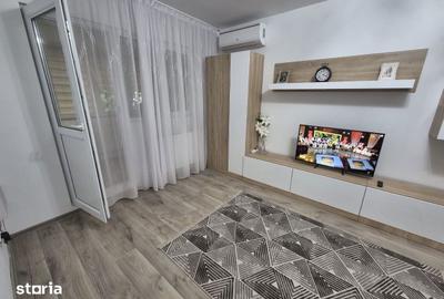 Garsonieră decomandată în Central - 2