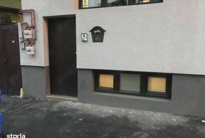 Apartament cu 4 camere în Central - 2