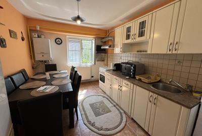 Poartă 6 - apartament decomandat 2 camere 53 mp - 1