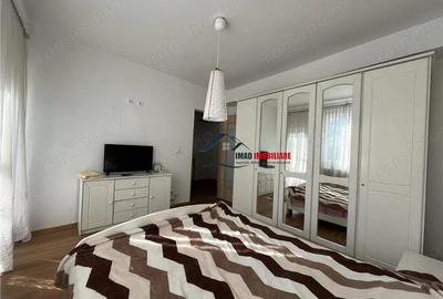 Oportunitate rara, super pret! Vanzare Casa P+1+M - Targoviste, Centru Vechi. - 3