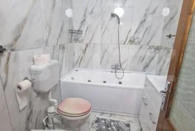 Apartament cu 2 camere decomandat în George Enescu - 9