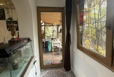 Apartament spatios, 3 camere, decomandat, 95 mp, parter - Girocului - 10